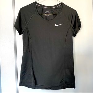 Nike Black Dri Fit Tshirt Half Sleeve XS